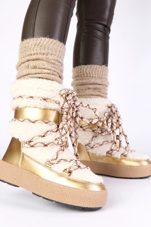 Kuldne soe nööpidega lume saapad...