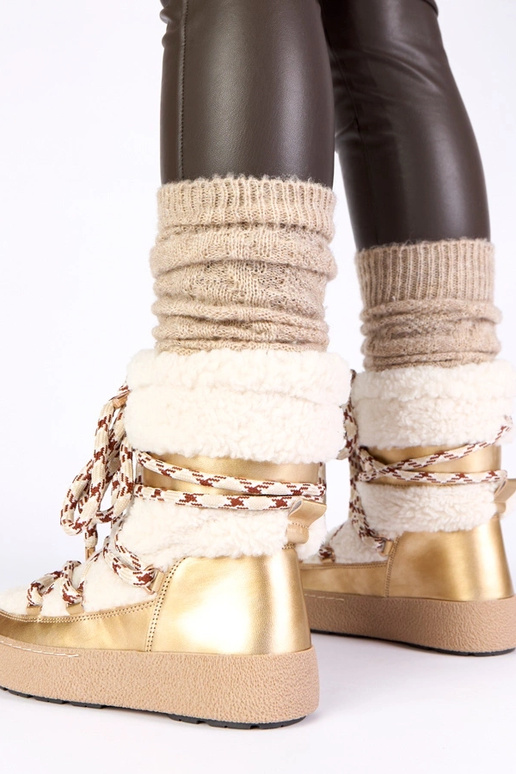 Kuldne soe nööpidega lume saapad...