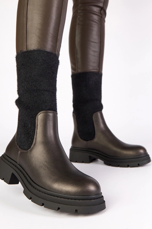 Hallad saapad elastse sisetugedega ja...