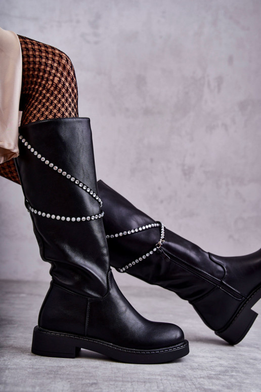 Pealiste omad pika säärega saapad Kaunistustega msuud Finlay