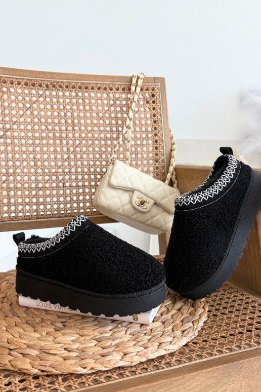 Laste lumesaapad noortele karusnahaga Baranek musta värviga Selathiel