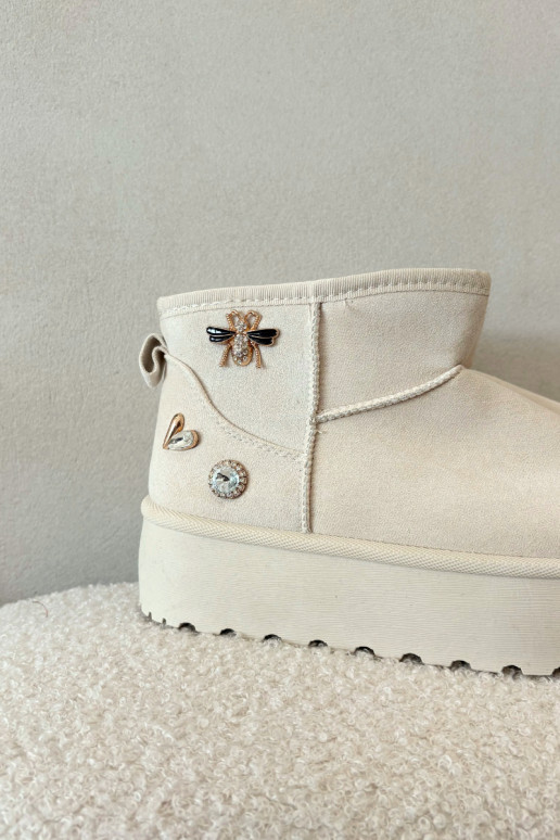 Naistemud saapad platvormiga ja konksudega elevandiluust värvi Tai turielle