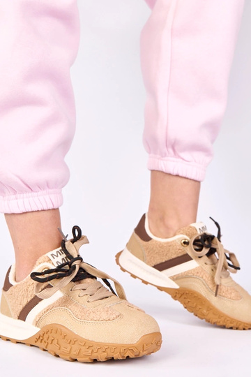 Kreemikas sooja voodriga... 2