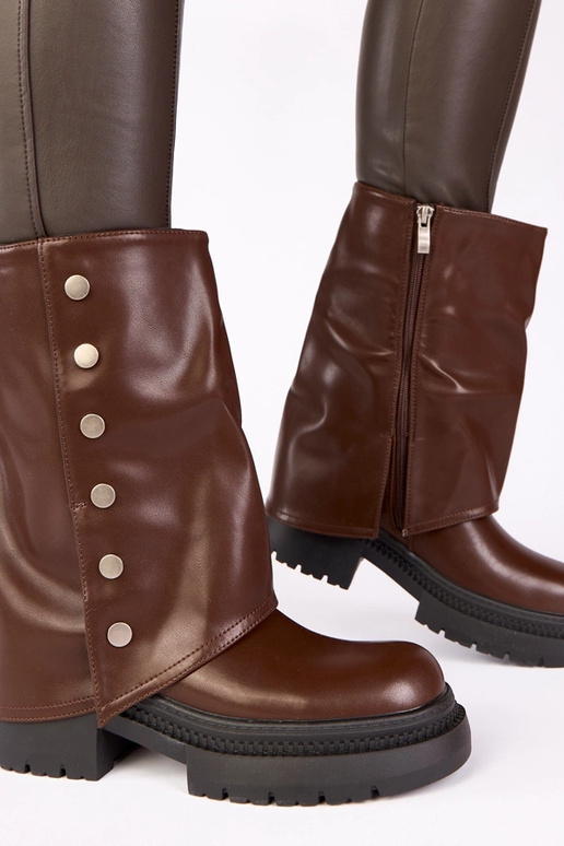 Šokolaadi värvi platvormiga saapad...