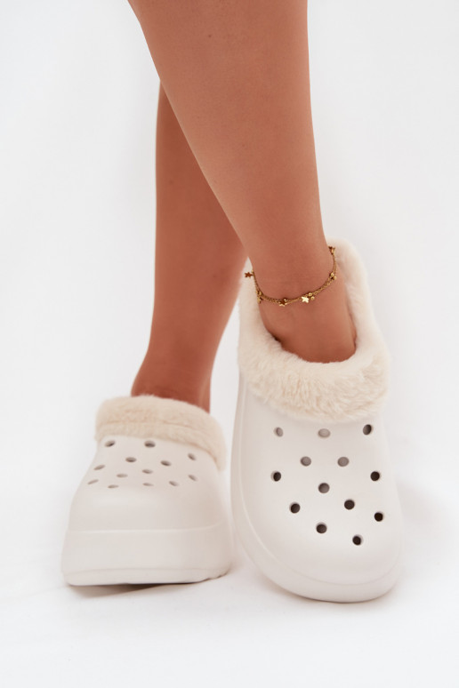 Kerged rannaplätud naiste plätud voodriga karusnahaga valget värvi Palvine