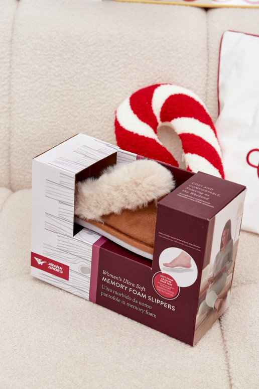 Plätud Pealiste omad karusnahaga pruunid värvi Delissa