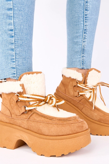 Pruunid lumesaapad karvaga... 2