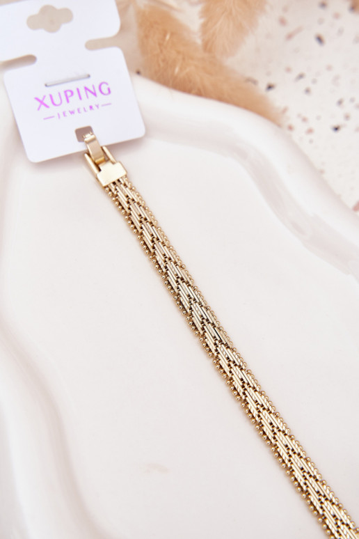 Käevõru Pealiste omad Kuldset värvi