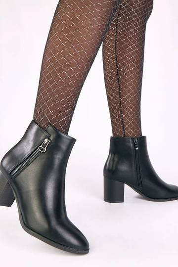 Mustad klassikalised... 2