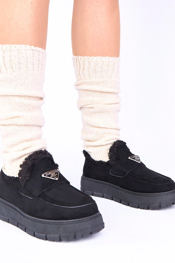 Mustad platvormmokaasi...