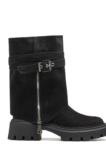 Mustad saapad eemaldatava...