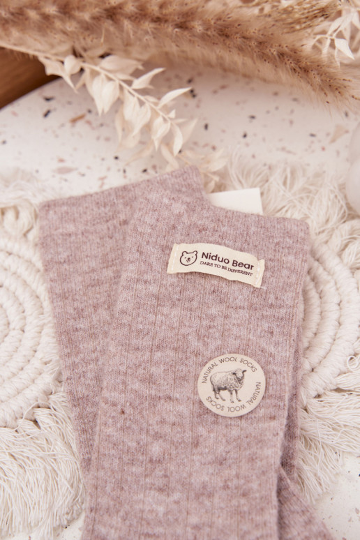 soojad INełniane Sokid Pealiste omadPealszysisseką beeži värvi