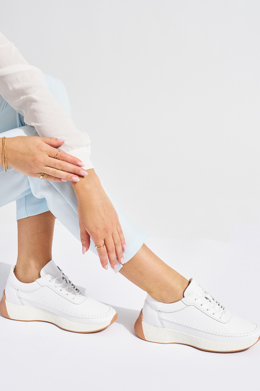 Pealiste omad nahk valge värv naiste kingad