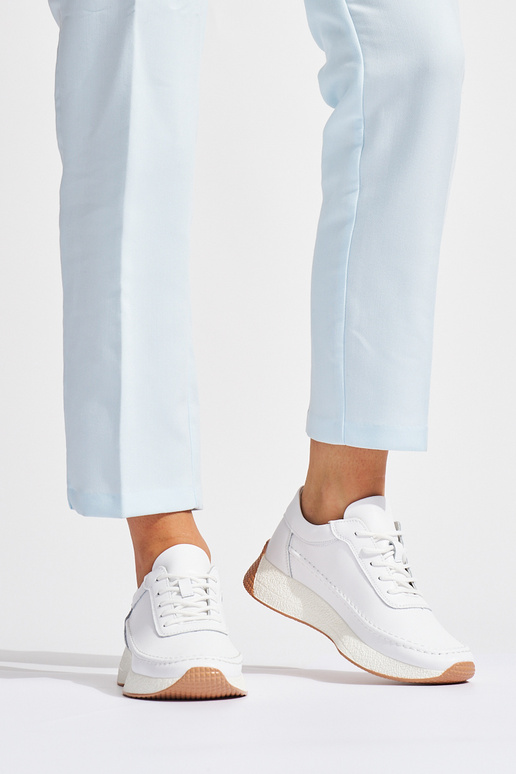 Pealiste omad nahk valge värv naiste kingad