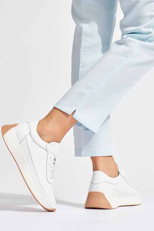 Pealiste omad nahk valge värv naiste kingad