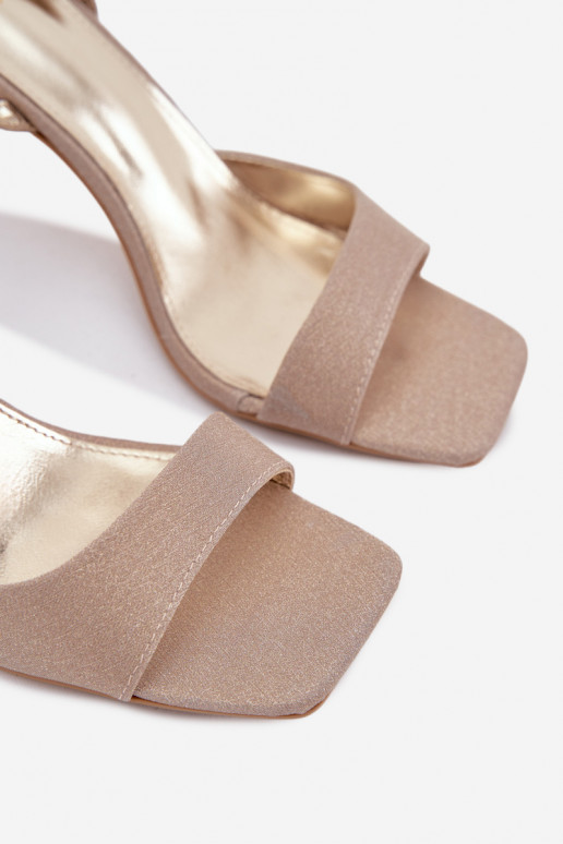 Naise sandaalid õhukeste kontsadega ja sädelusega, kuldne Brisora