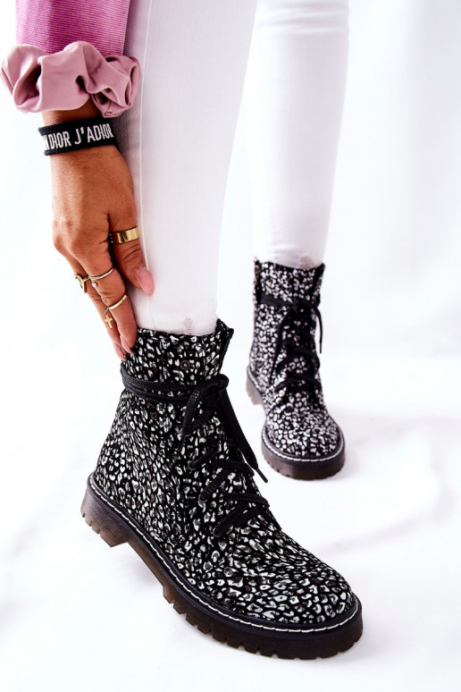 Pealiste nöörsaapad Sellel onciejka Must-valget värvi 01609-48