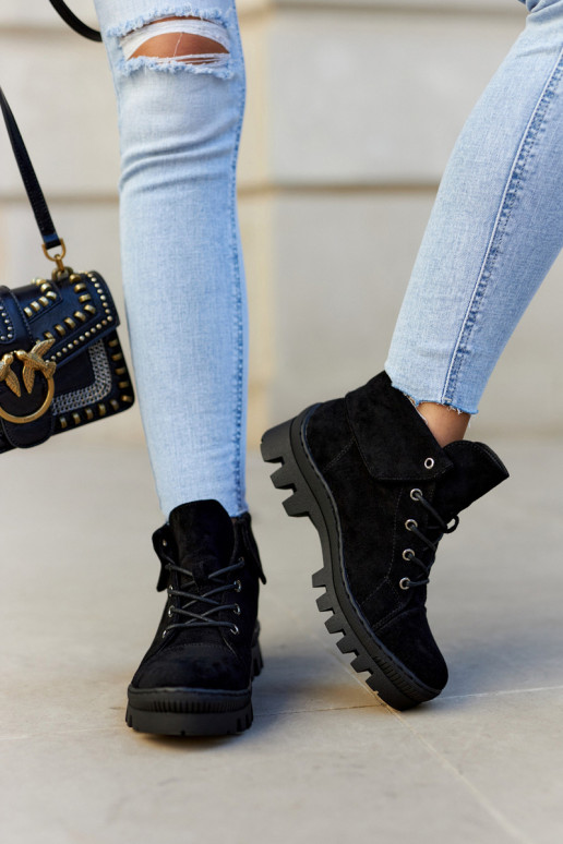 seemisnakhsed Kevad Pealiste poolsaapad jalanõud nööritavad msuud Dalles