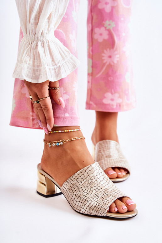 Plätud naturaalsest nahast Pealiste omad Krokodilli muster kõrge jämeda kontsaga beeži värvi Perry