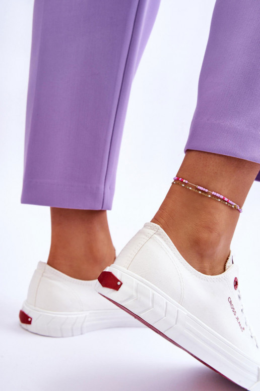 Klassikalise mudeli Pealistesaapad Cross Jeans LL2R4052 valget värvi