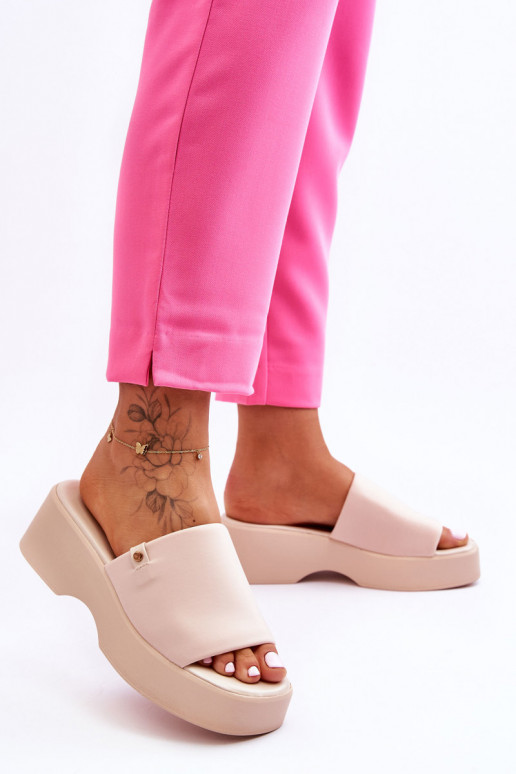 Pealiste omad Sussid platvormiga beeži värvi Carmela