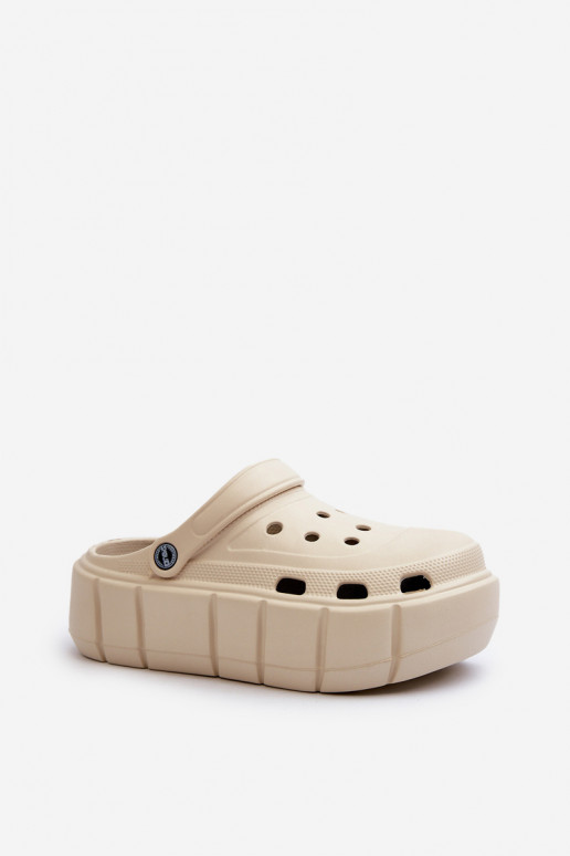 Kerged rannaplätud naiste plätud platvormiga beeži värvi Itubia