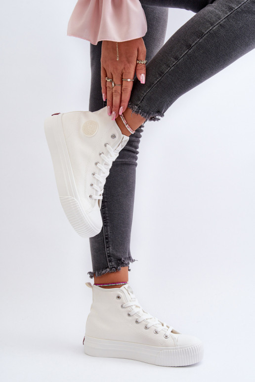 naiste saapad Kõrge Lee Cooper LCIN-24-02-2132 valget värvi