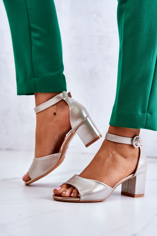 Pealhk Elegantsed kõrge kontsaga sandaalid Vinceza 20100 Kuldset värvi