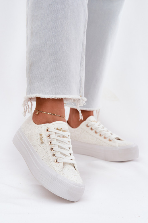 naiste saapad pitsilised Lee Cooper LCIN-25-31-3438L valget värvi