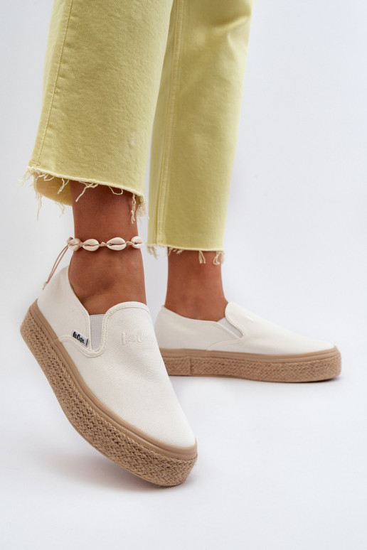 Pealistesaapad Slip-On Koos punutisega Lee Cooper LCIN-24-44-2430