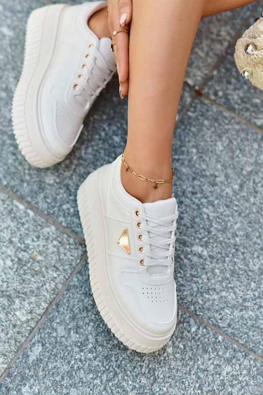 Sneakers tüüpi jalanõud Pealiste omad eko-nahast platvormiga Elevandiluu värvi Chrisstin