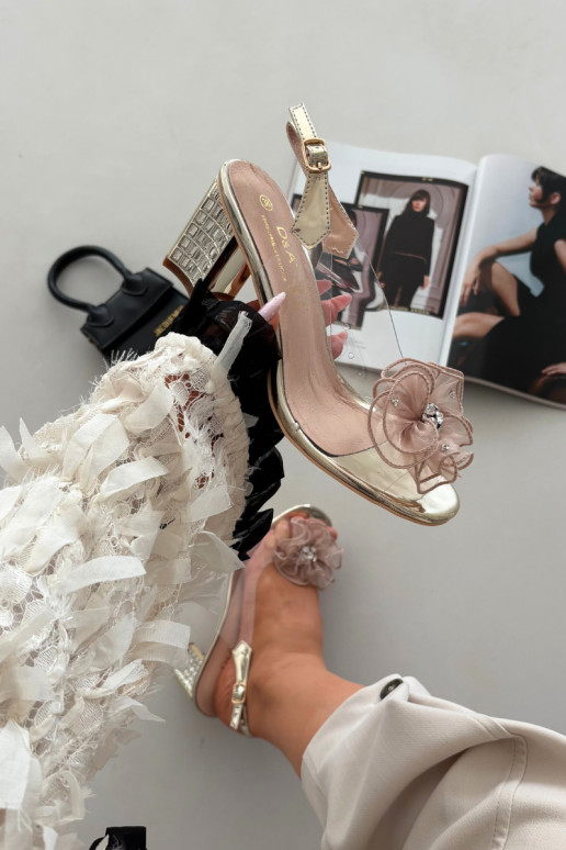 sandaalid kõrge jämeda kontsaga kaunistustega D&A MR52-238 Kuldset värvi