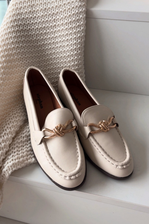 Mokassiinid Pealiste omad Koos Ornate Detalem Elevandiluu värvi Rosynne