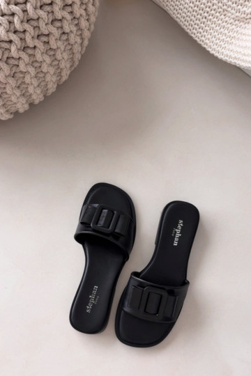 naiste plätud laiade nööridega neetide ja pandlaga msuud Melivra 2