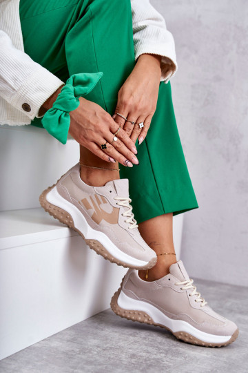 Pealiste omad spordijalatsid nööritavad beeži värvi Tolea