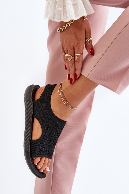 Sportliku stiiliga Pealistesandaalid msuud Cesys