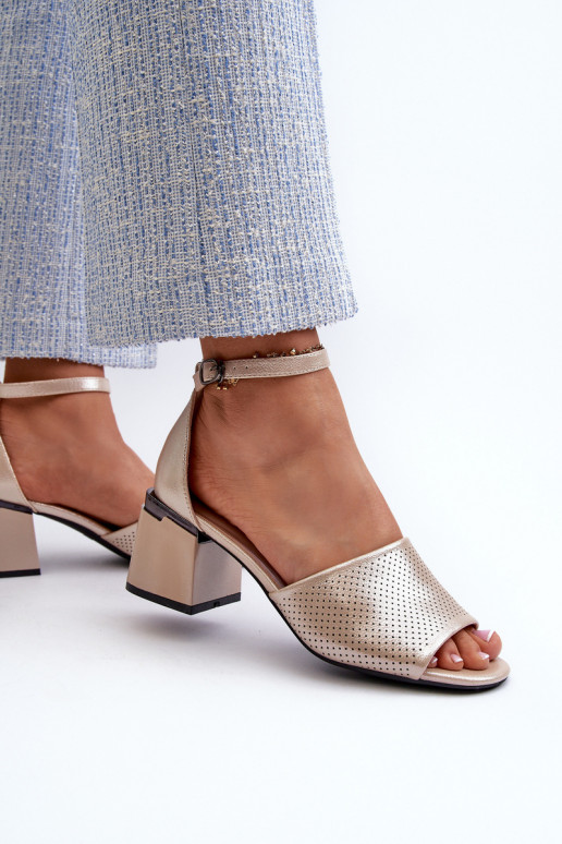 Pealistesandaalid kõrge jämeda kontsaga eko-nahast Kuldset värvi Horissa