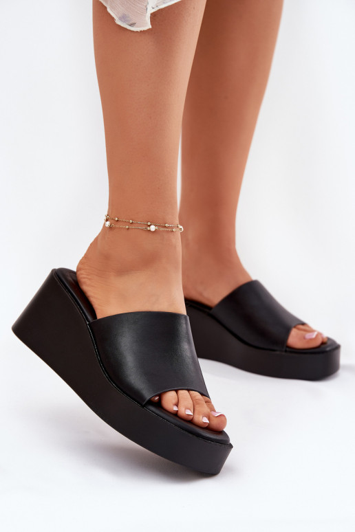 naiste plätud Kiilu peal Eko Pealhk msuud Obenae