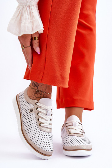 Moekad Pealhk Ažuursed kingad Sportliku stiiliga Valget-Kuldset värvi Cantare