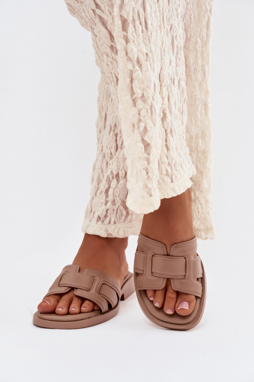 naiste plätud laiade nööridega beeži värvi Lorania