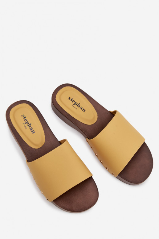 naiste plätud neetidega Kollased Terissa