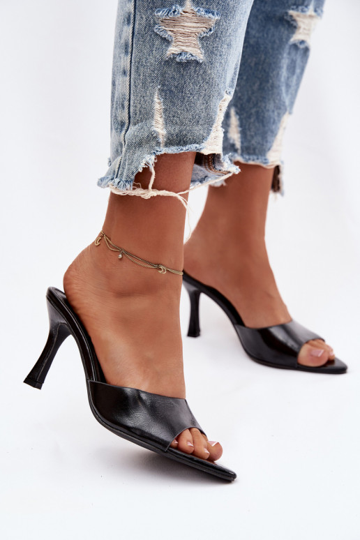 Laque naiste plätud kõrge jämeda kontsaga msuud Lirissa