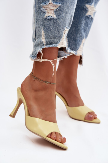 Laque naiste plätud kõrge jämeda kontsaga Kollased Lirissa 2