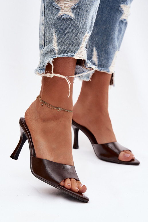 Laque naiste plätud kõrge jämeda kontsaga Czekoladosissee Lirissa