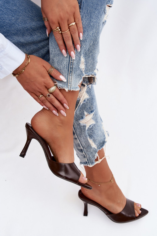 Laque naiste plätud kõrge jämeda kontsaga Czekoladosissee Lirissa