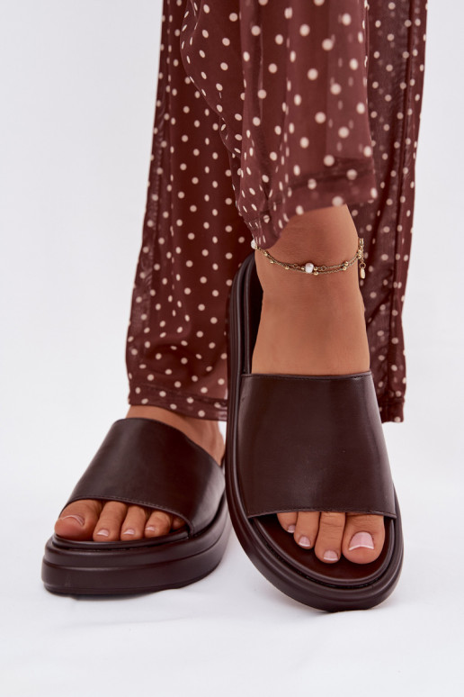 naiste plätud platvormiga Czekoladosissee Tanelisse