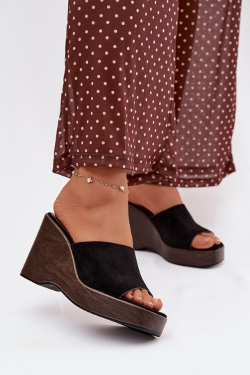 naiste plätud Kiilu peal msuud Ravelia 2