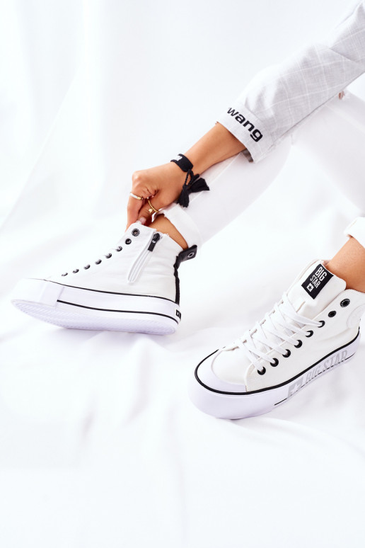 Pealiste vabaajajalatsid tallaga Big Star II274014 valget värvi