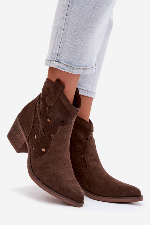 kauboistiilis saapad Pealiste omad Ažuurse mustriga Czekoladosissee Nolvina