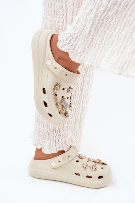 Kerged rannaplätud naiste plätudPrzypinkami beeži värvi Linaviela